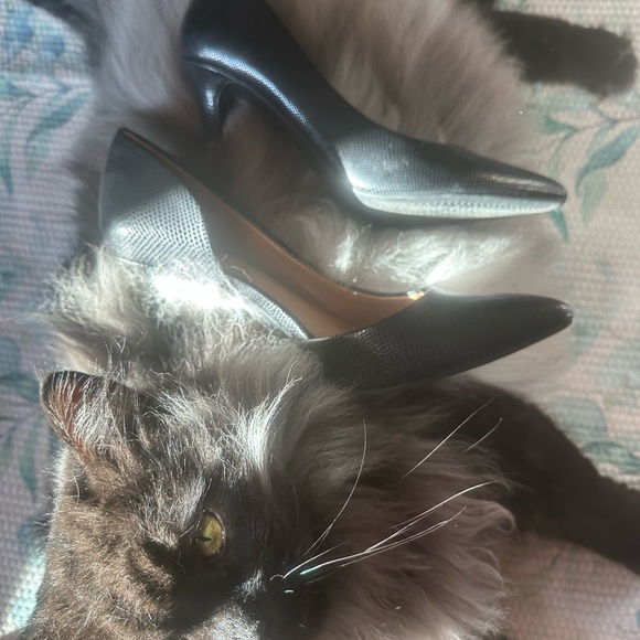 Sophisticated Lady Pumps by Jessica Simpson - Picture 3 of 3